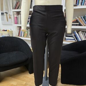 Chic Black Women's Cropped Pants